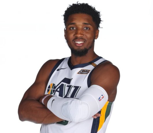 半场：勒沃库森3-0狼堡，蒂尔曼传射，霍夫曼、塔普索巴建功